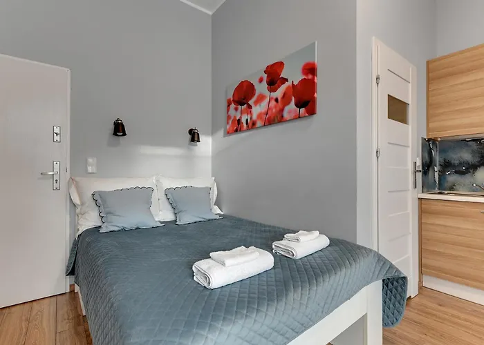 Проживание в семье Host Patio *