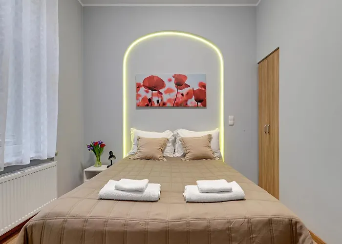 Host Patio Проживание в семье