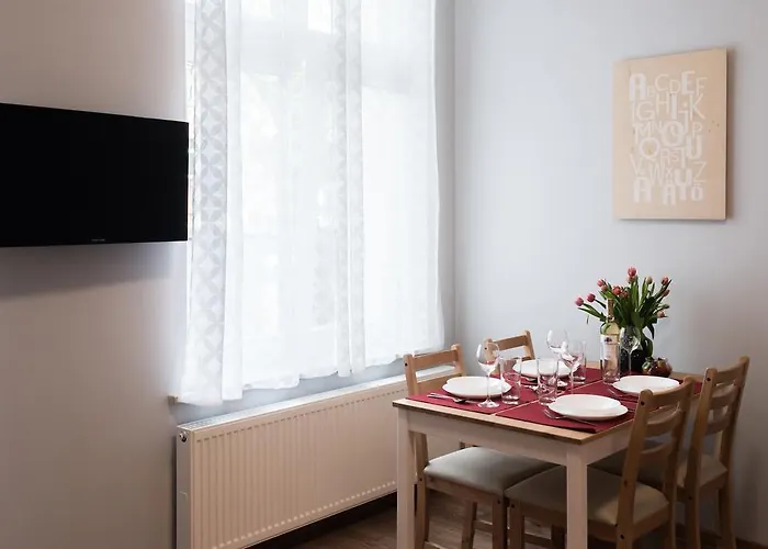 Проживание в семье Host Patio *