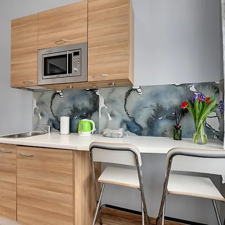 Host Patio בית אירוח