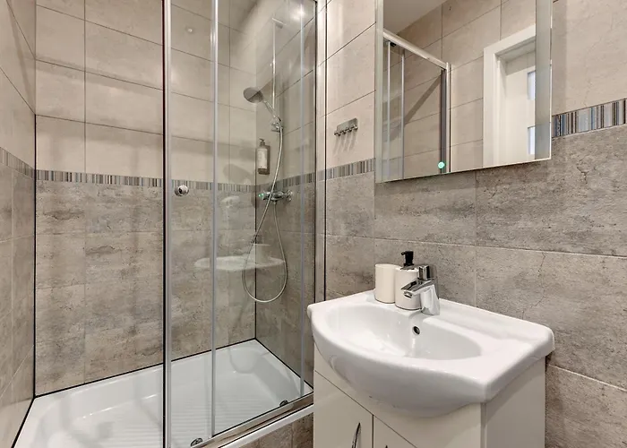 Privatunterkunft Host Patio